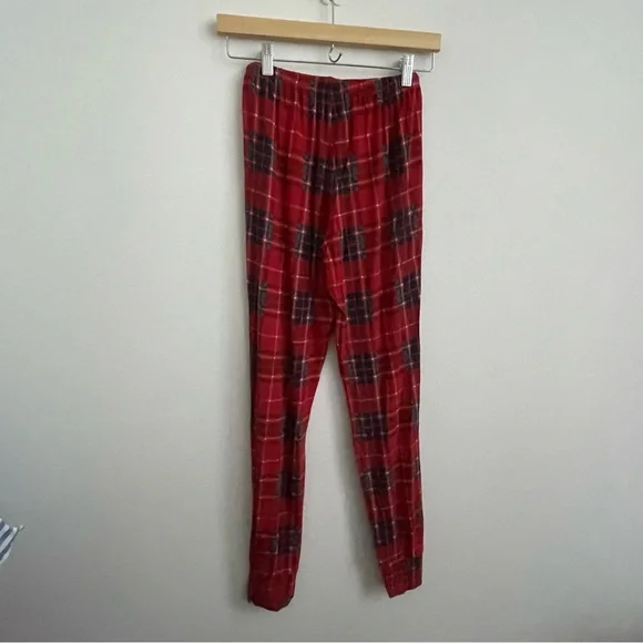 Rachel Parcell red plaid pj set - Picture 10 of 10